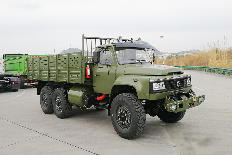 140六驱越野货车多少钱一辆--140长头六驱运输车报价