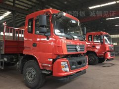 江苏镇江某改装企业黄总成功订购6*4后八轮随车