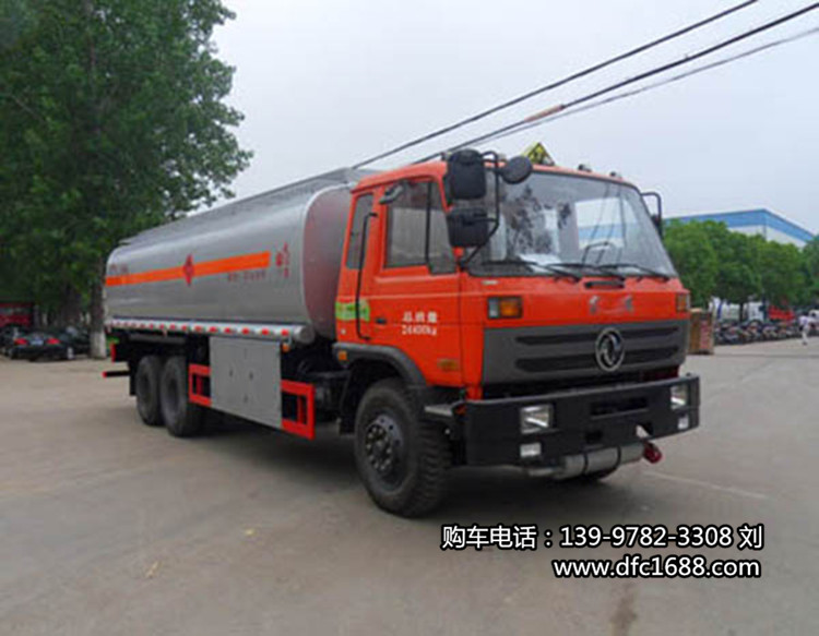 六驱CSC5250GJYE4型加油车_六驱越野加油车报价