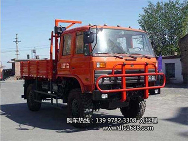 东风牌EQ2090NX70D型沙漠越野卡车
