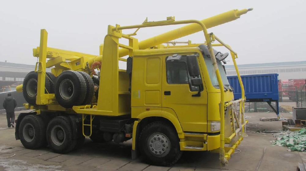 4x4全驱越野车-四驱越野原木运输车报价-4驱越野卡车290马力厂家直销